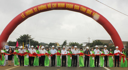 Thông xe Dự án đường Hồ Chí Minh đoạn qua tỉnh Đắk Nông
